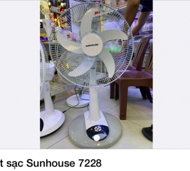 Quạt sạc Sunhouse 7228